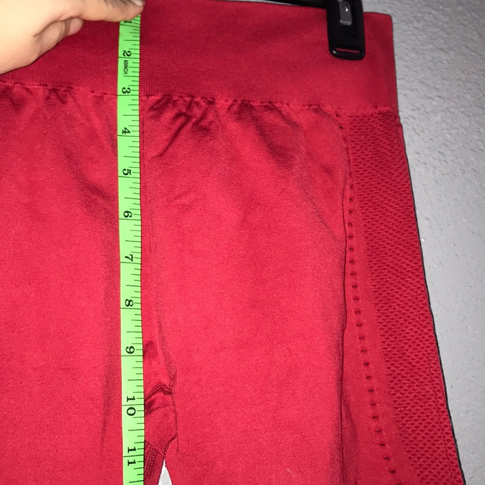 Fabletics Hot Pink Leggings - Picture 5 of 5